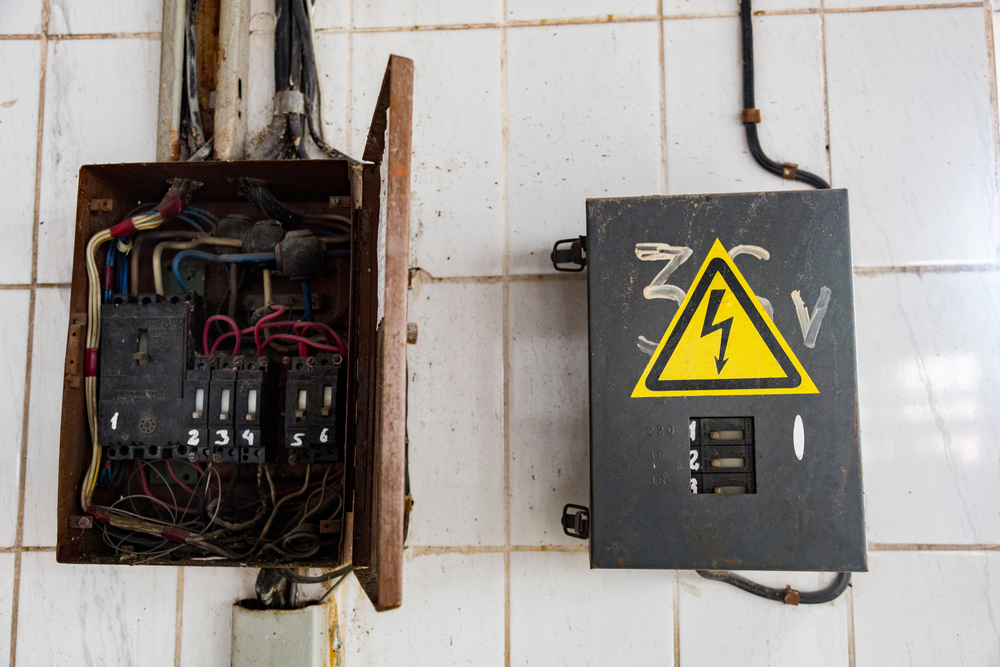 signs your electrical panel is overloaded
